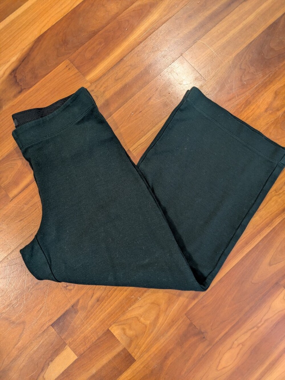 Forest Green Stretch Knit Capris Pants